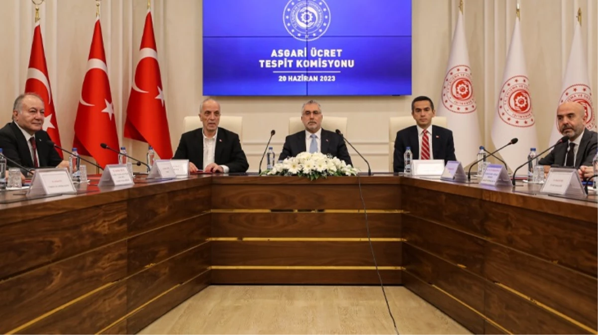Türk-İş’ten asgari üret pazarlığına sayılı günler kala patronlara mesaj