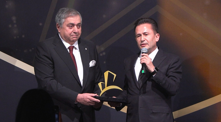 Teba Work’e büyük ödül!