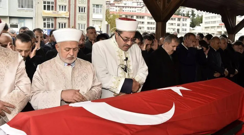 Mustafa Çalık memleketinde son yolculuğuna uğurlandı