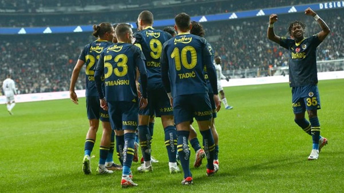 Beşiktaş’ı deviren Fenerbahçe rakibine bir ilki yaşattı