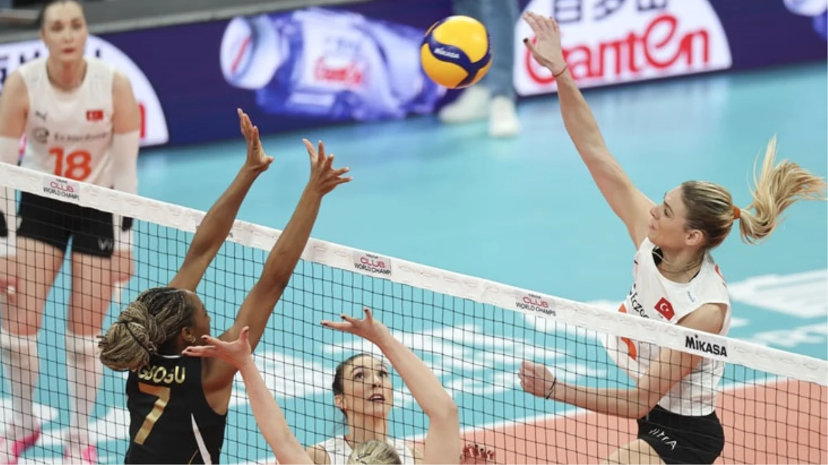 Eczacıbaşı Vakıfbank’ı mağlup ederek dünya şampiyonu oldu