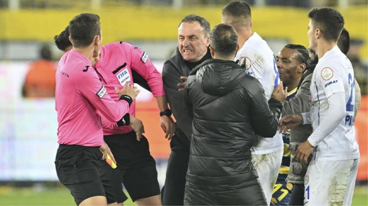 Halil Umut Meler’e saldıran Faruk Koca tahliye edildi!