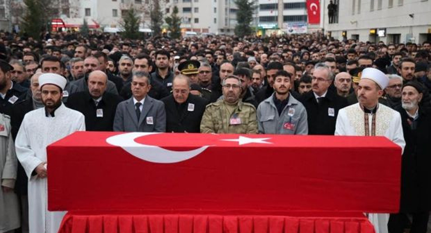 Şehit babasından Can Ataklı ve Özgür Özel’e yanıt!