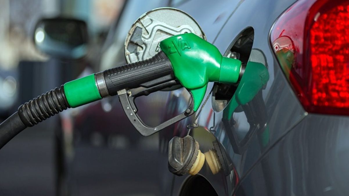 Petrol fiyatları son 5 ayın en düşük seviyesinde!