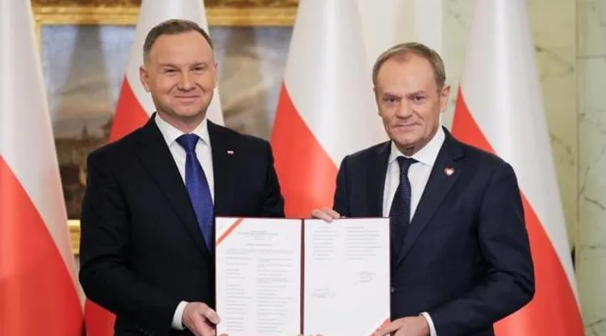 Tusk hükümeti göreve başladı