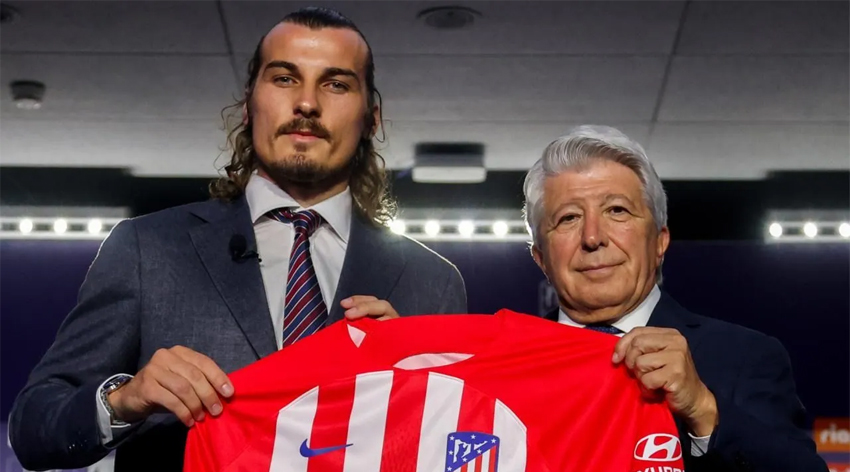 Fenerbahçe’nin Çağlar Söyüncü transferine engel!