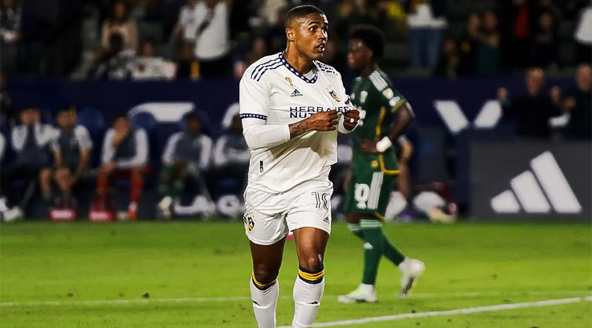 Douglas Costa’nın Samsunspor’a transferi iptal mi oldu ?