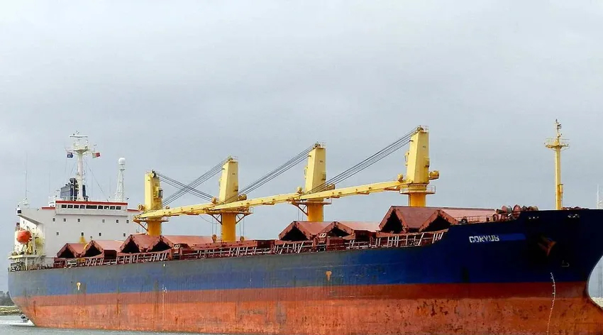 16 Türk mürettebatın bulunduğu gemi battı!