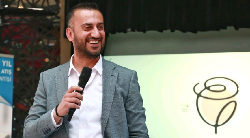 Gürhan Kayabey kimdir?