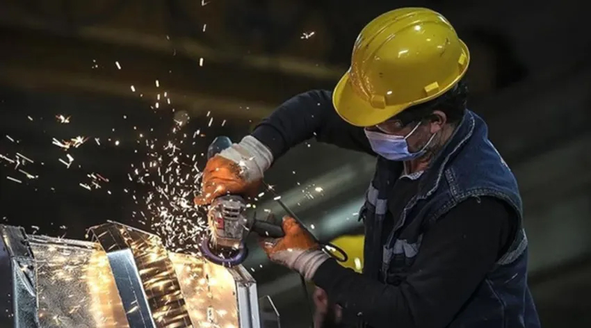 Ücretli çalışan sayısı yıllık bazda arttı