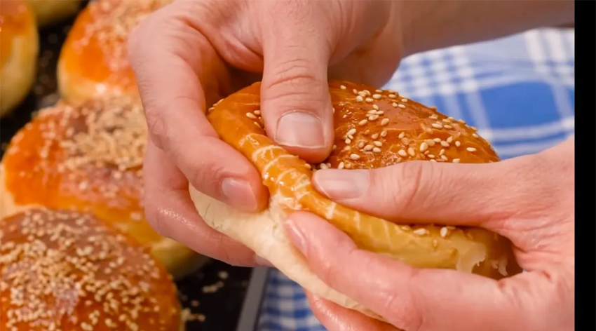 Poğaçaya süt yerine bunu ekleyin yumuşacık oluyor