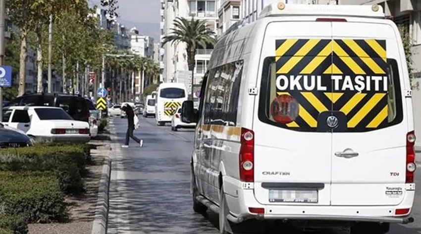 İstanbul’da içinde öğrencilerin olduğu servis kaçırıldı