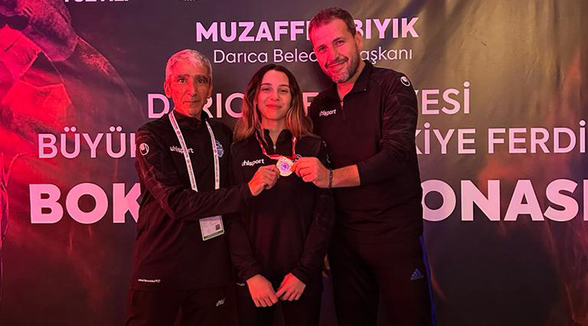 Gizem Nur Köknar Türkiye şampiyonu oldu