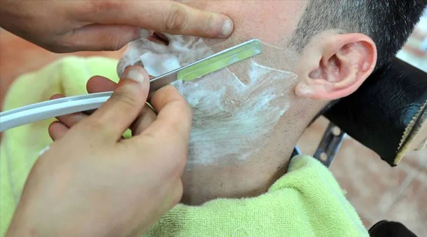 Saç sakal tıraşı 1400 TL!