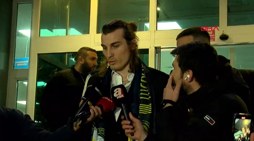 Çağlar Söyüncü İstanbul’a indi Fenerbahçe taraftarına seslendi!