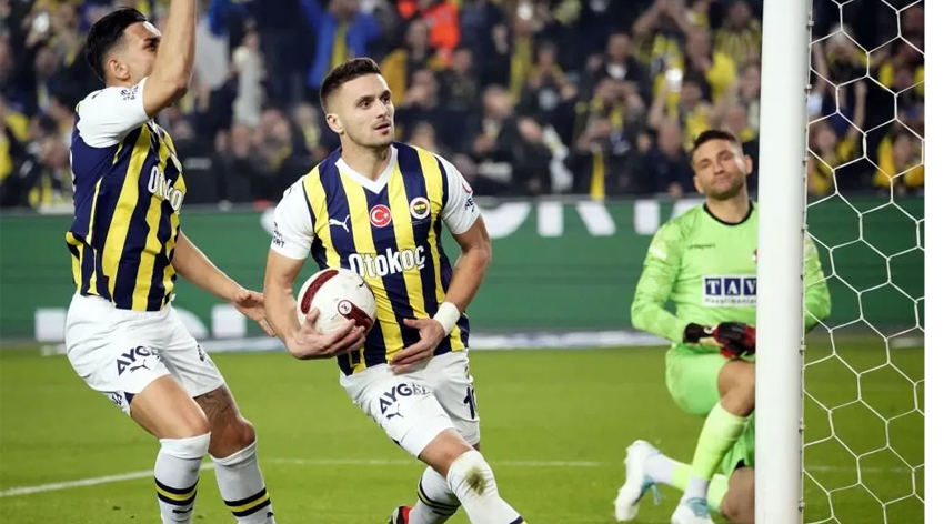 İsmail Kartal’a çarpıcı Dzeko eleştirisi!