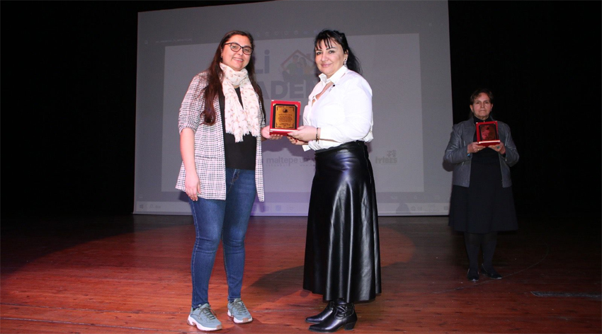 Kartal Belediyesi ‘Veli Akademisi’ eğitim programı devam ediyor