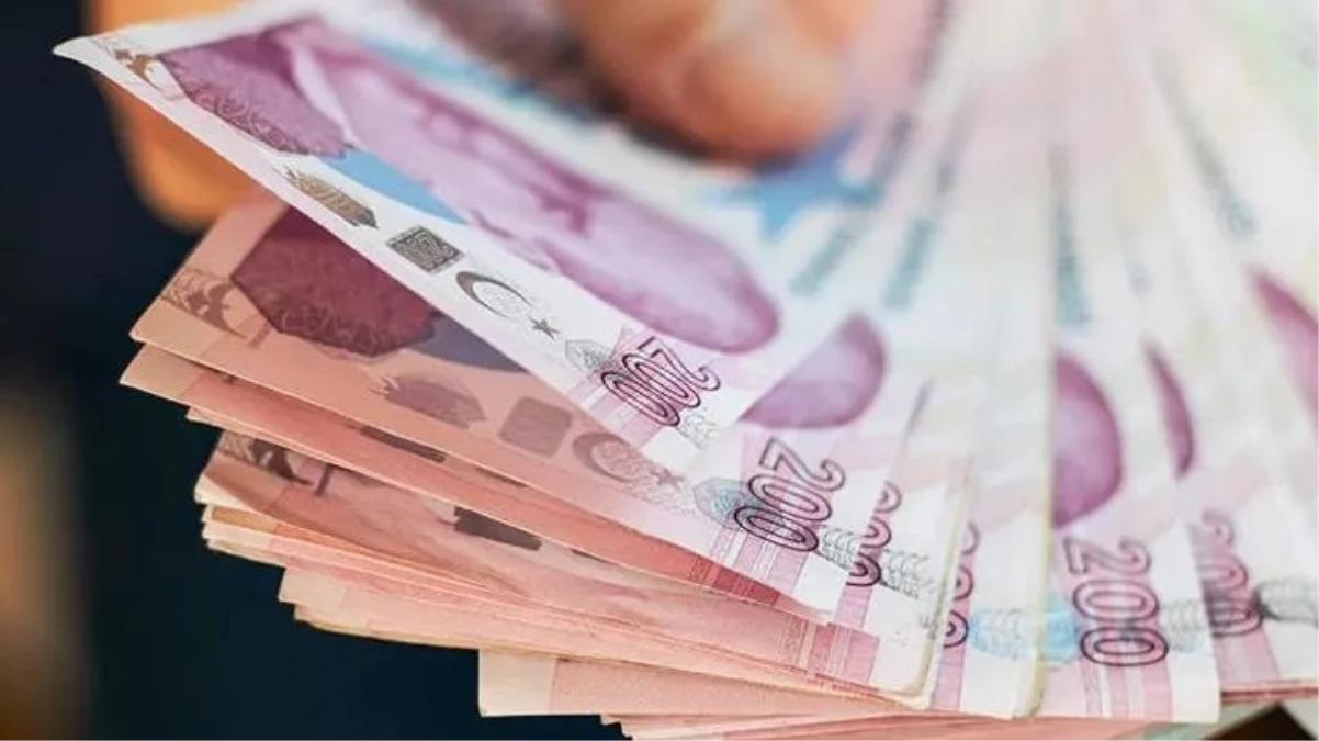 Gözler emeklilere yapılacak bayram ikramiyesi zammında!