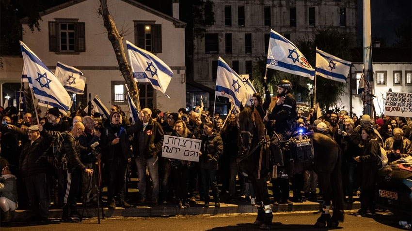 İsrail’de Netanyahu öfkesi sokaklara taştı