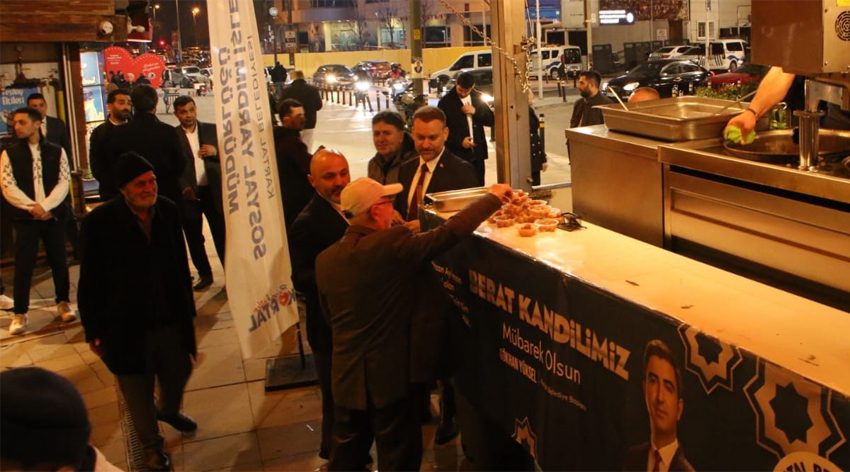 Kartal’ın 10 noktasından binlerce vatandaşa kandil lokması ikramı