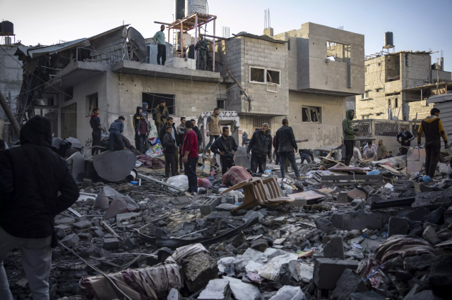 İsrail yine yardım bekleyen Filistinlileri vurdu! 20 kişi öldü, 155 kişi yaralandı