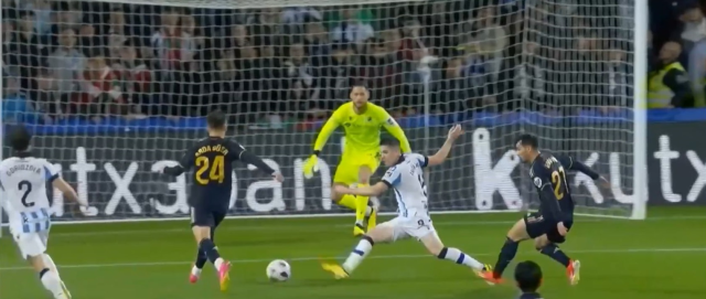 Arda Güler ilk 11’de başladığı maçta golünü attı