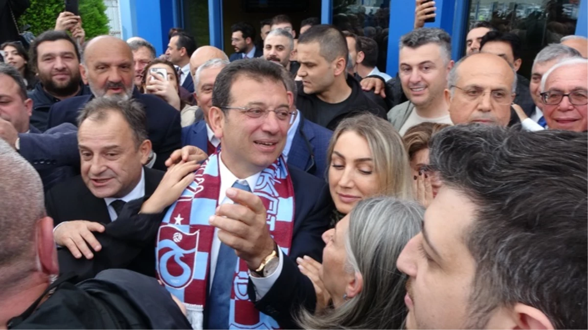 Ekrem İmamoğlu’na Trabzon’da davullu zurnalı karşılama