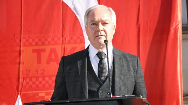 Osman Beşel kimdir?