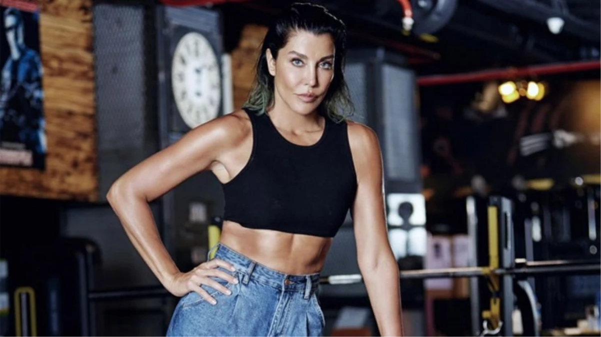 Deniz Akkaya’nın kızı annesini dövüp balkona kilitledi!