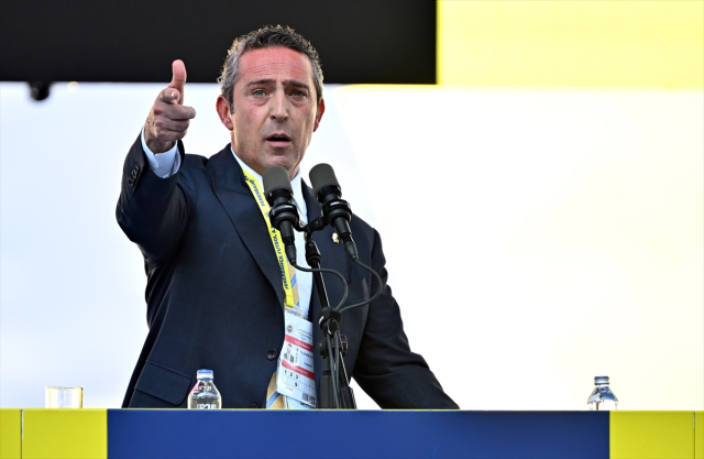 Fenerbahçe Başkanı Ali Koç’tan Riva’ya gözdağı!