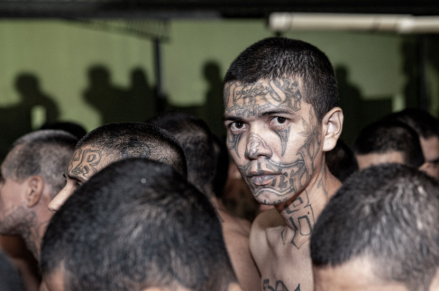 Dünyanın en ölümcül cezaevinden ürküten görüntüler