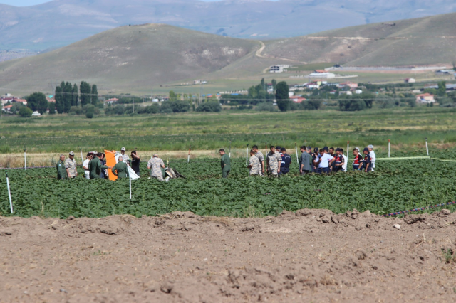2 pilotumuzun şehit olduğu kazada çarpıcı detay!