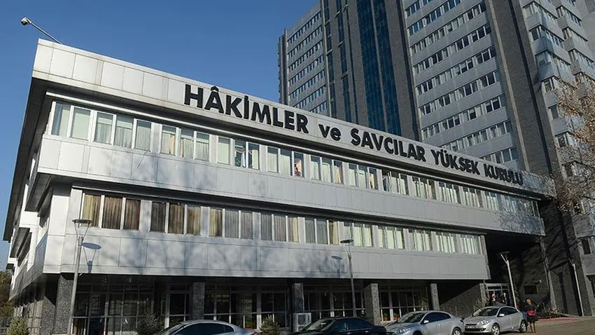 Kadın hakim Gül A. açığa alındı
