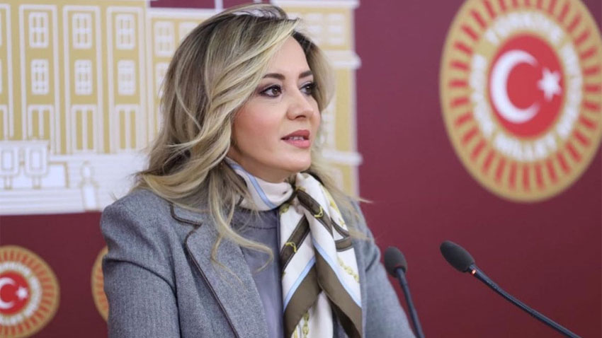 Aylin Cesur İYİ Parti’den istifa etti