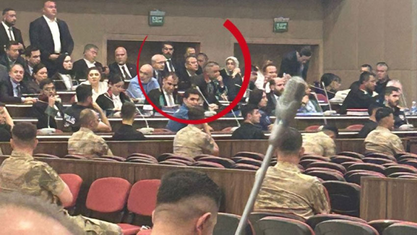 Ayşe Ateş mahkemeye 5 polis ve çelik yelekle geldi!