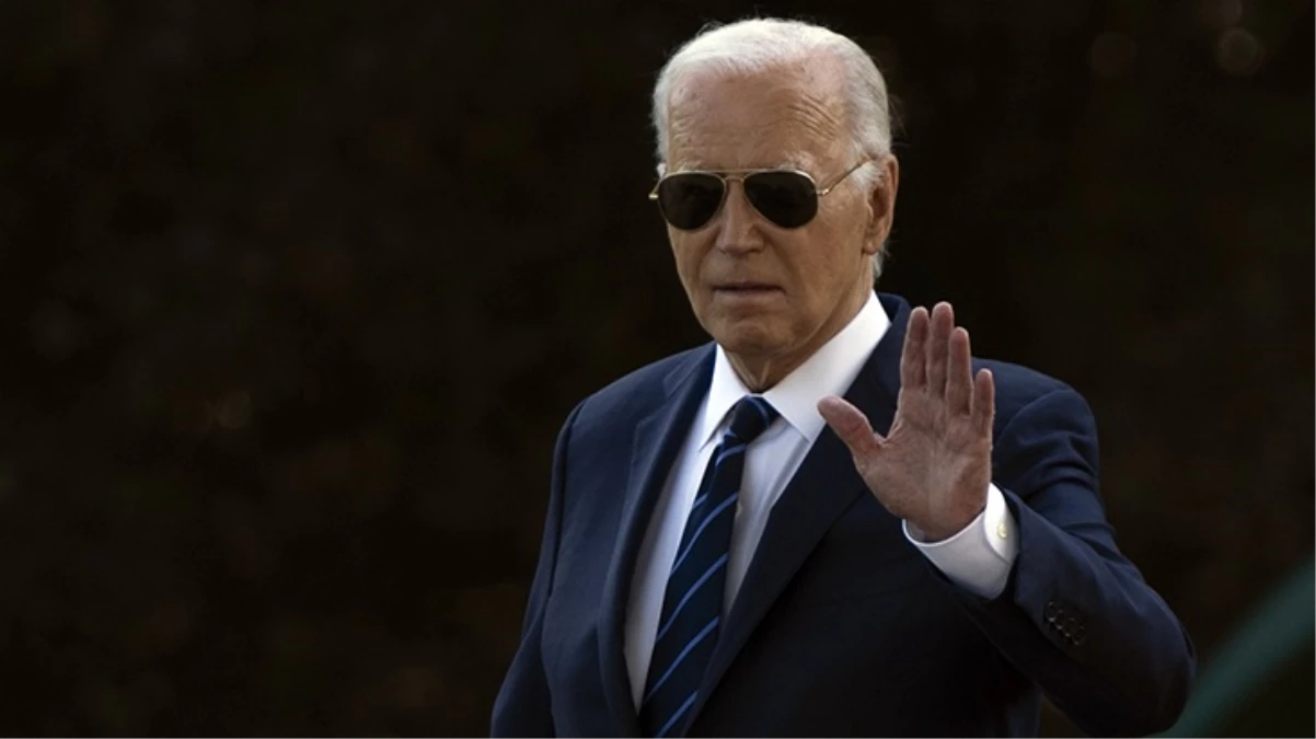 Joe Biden, adaylık için Kamala Harris’i destekleyecek