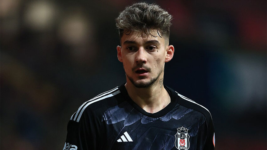 Beşiktaş’ta Ernest Muçi satış listesinde