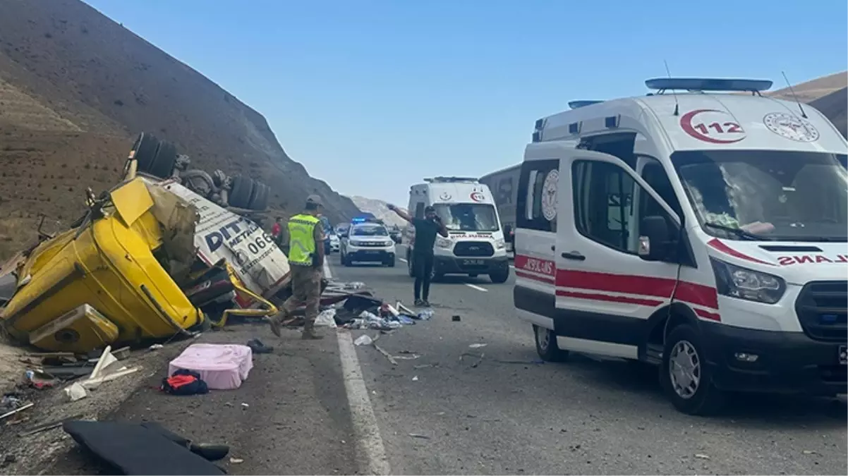 Erzincan’da katliam gibi kaza: 4 ölü, 2 yaralı