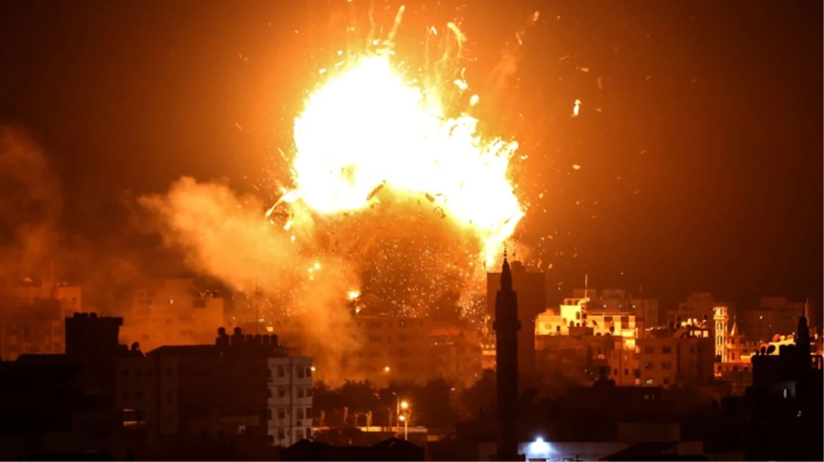 İsrail, Gazze’de sivillerin sığındığı okulu vurdu!