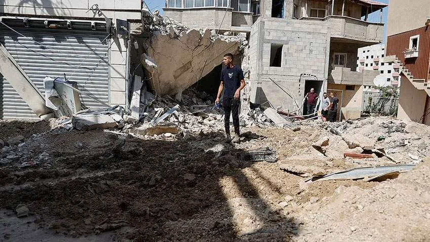 İsrail’den Batı Şeria’ya hava saldırısı