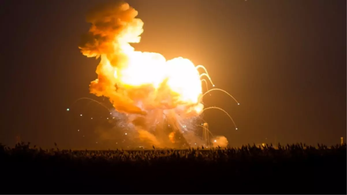 İsrail, Lübnan’a saldırdı, Hizbullah karşılık verdi