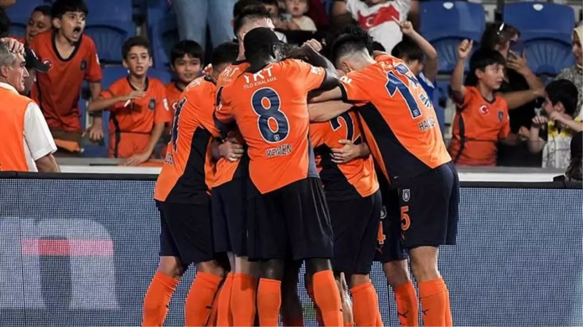 Başakşehir, UEFA Konferans Ligi’ne kaldı