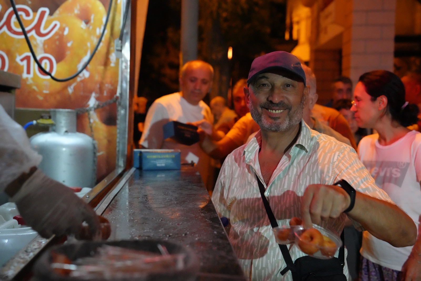 Kartal Belediyesi’nden Mevlid Kandili’nde hayır lokması ikramı