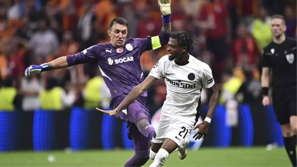 UEFA’dan Muslera’ya 3 maç ceza