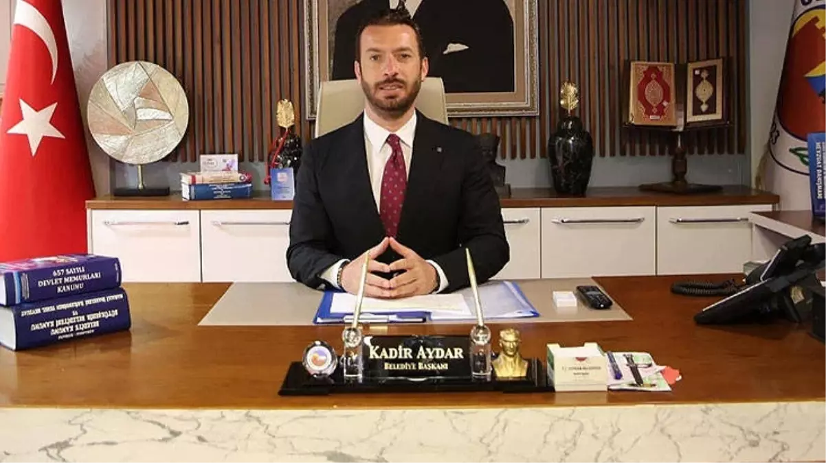 Ceyhan Belediye Başkanı Kadir Aydar’a siyasi yasak