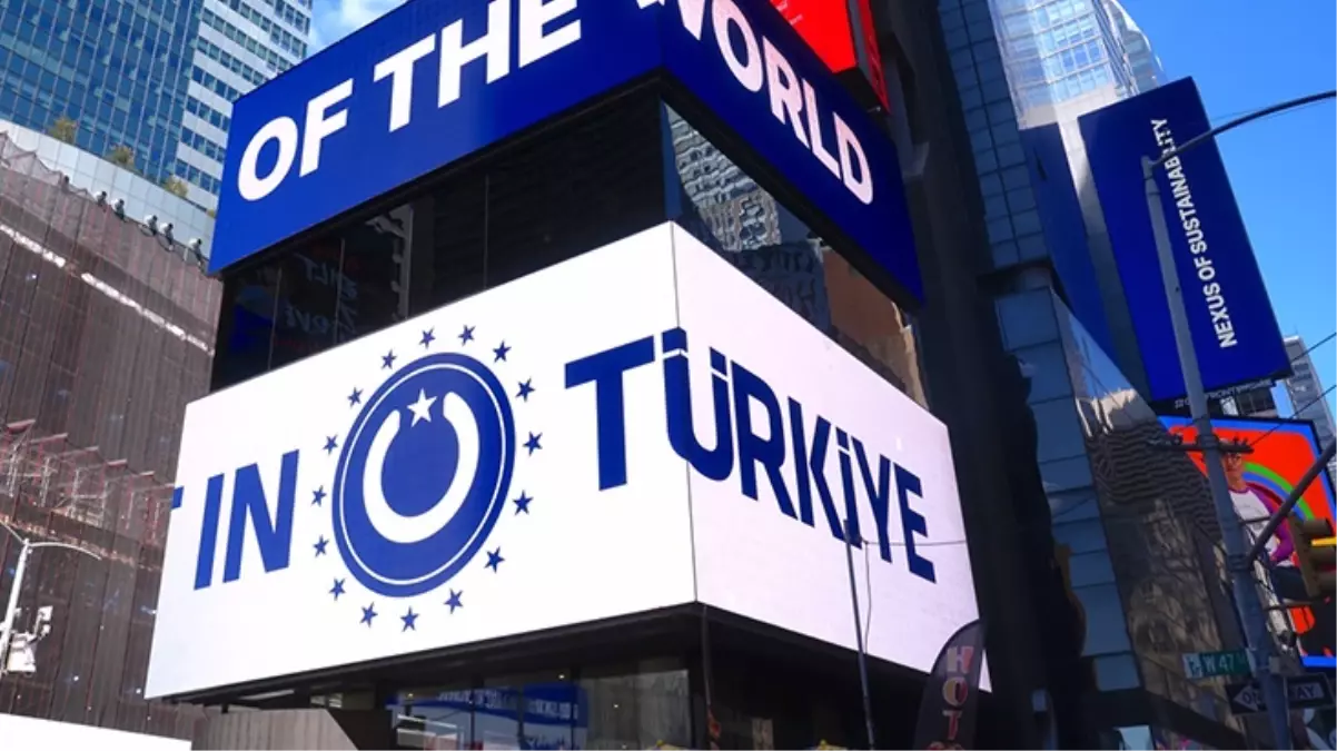 Times Meydanı’nda Türkiye reklamları