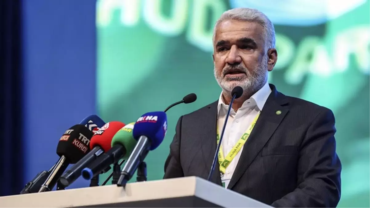 Zekeriya Yapıcıoğlu: Anayasa’nın 4. maddesi olmasın