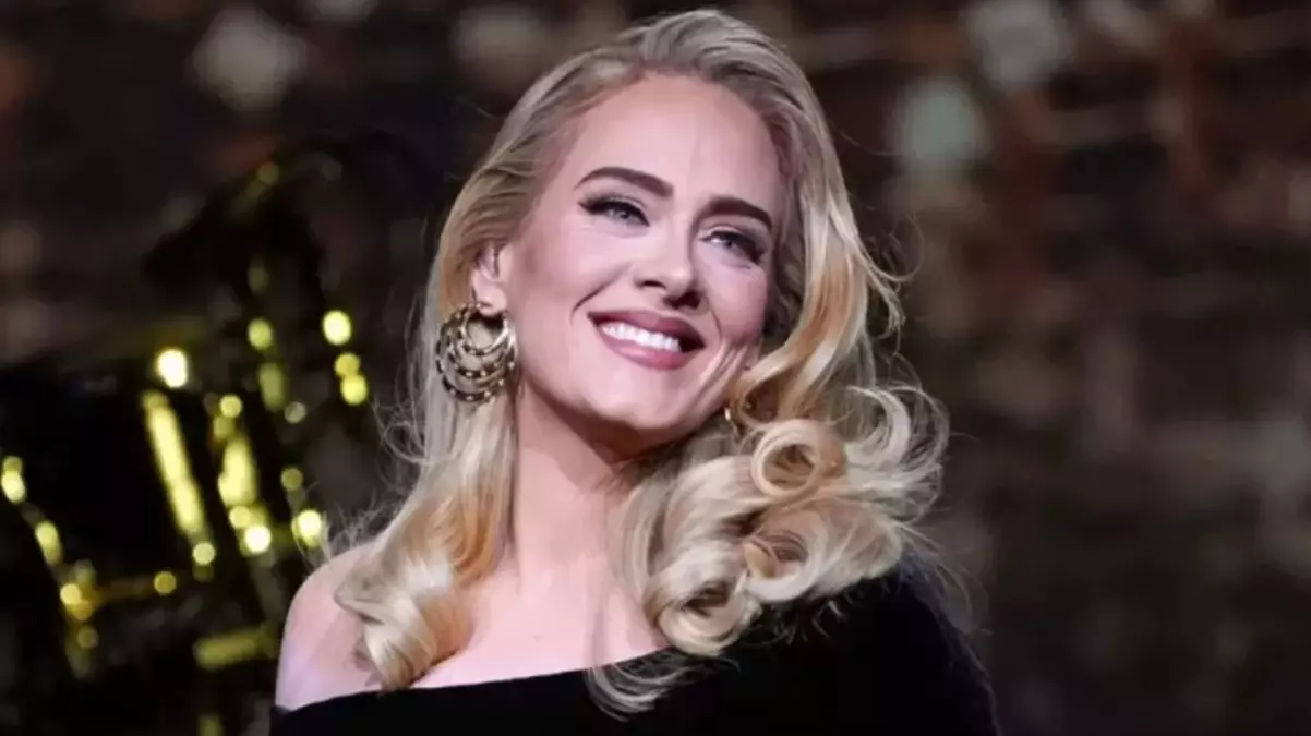 Adele’den hayranlarını üzen haber