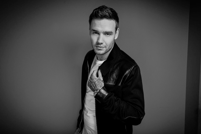 Ünlü İngiliz şarkıcı Liam Payne balkondan düşerek hayatını kaybetti