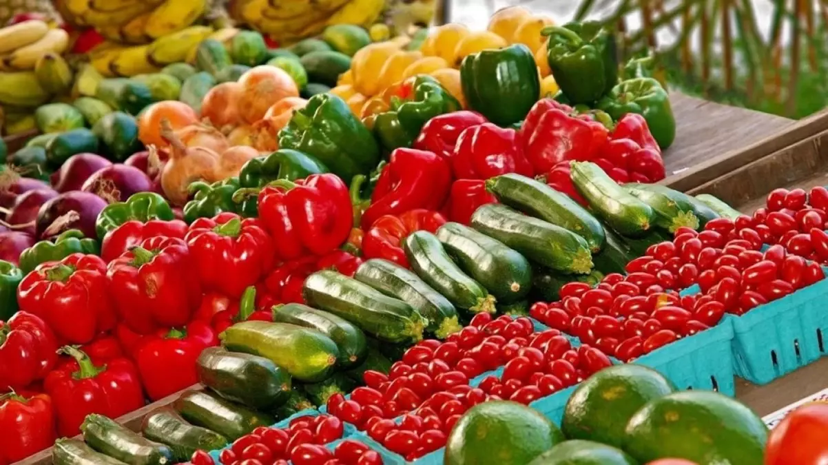 Meyve ve sebzede sevindiren tablo